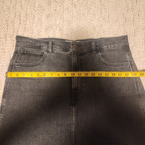 The Perfect Denim Mini: Everlane Way-High - Size 31 - Picture 6 of 6